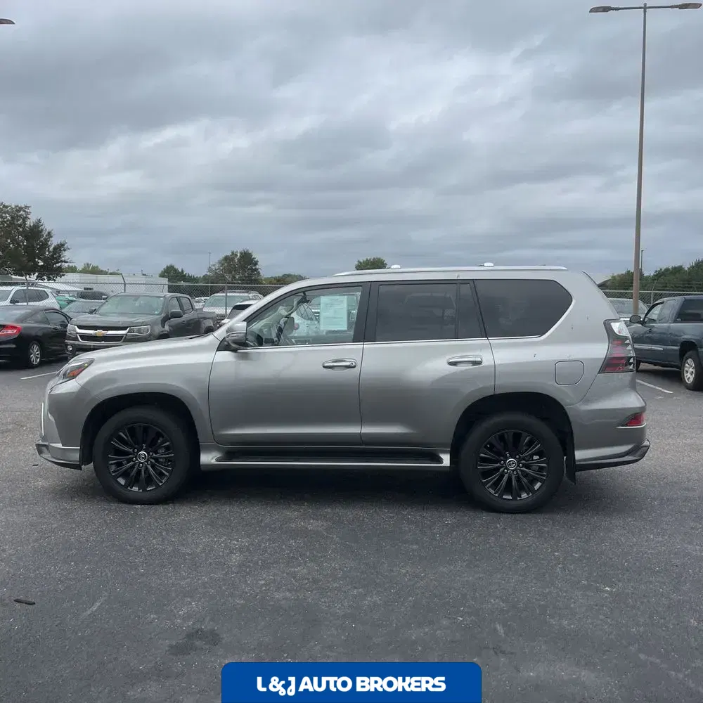 2023 Lexus GX 460 Base