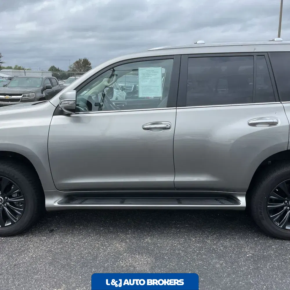 2023 Lexus GX 460 Base