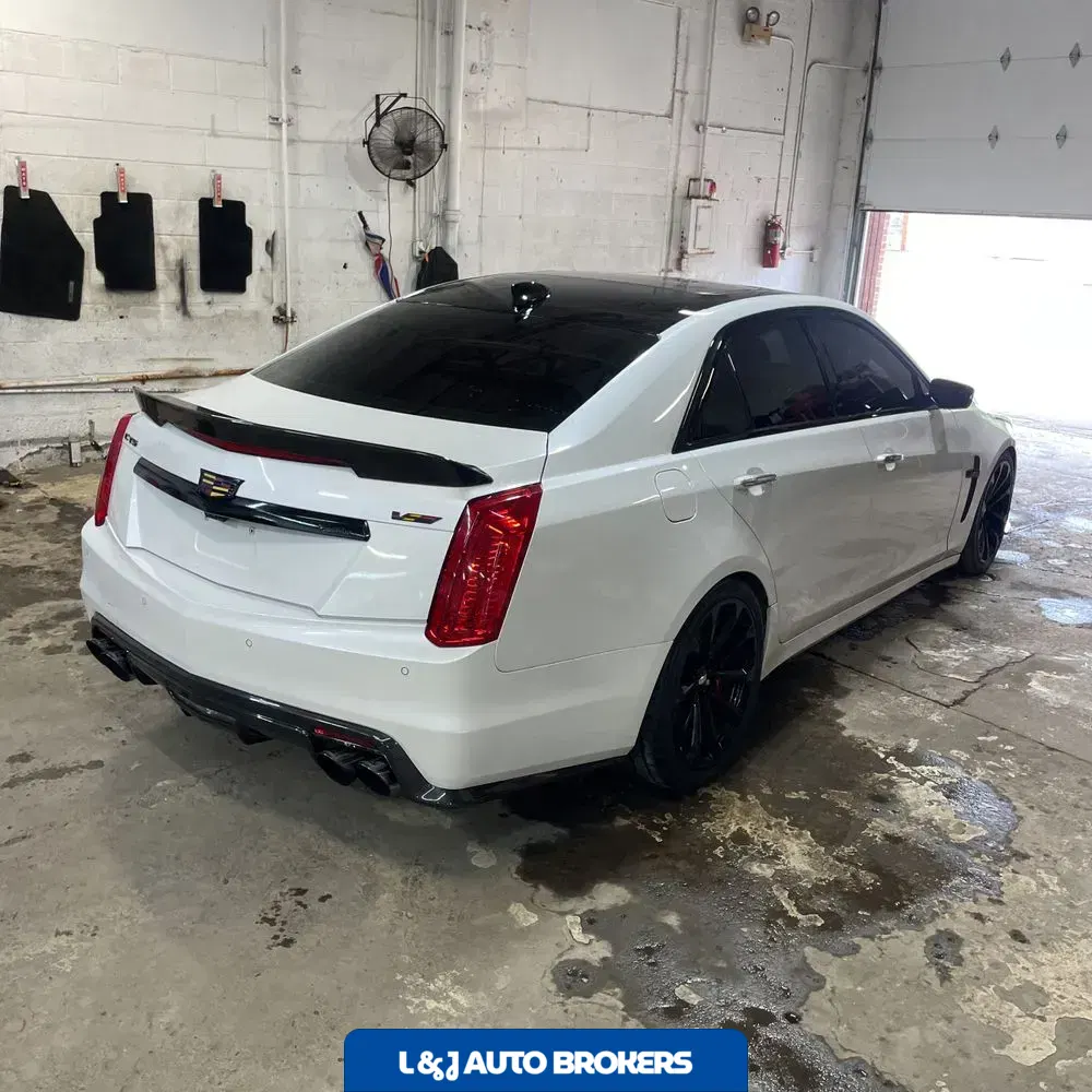 2018 Cadillac CTS-V Base
