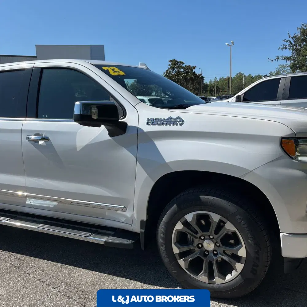 2023 Chevrolet Silverado 1500 High Country