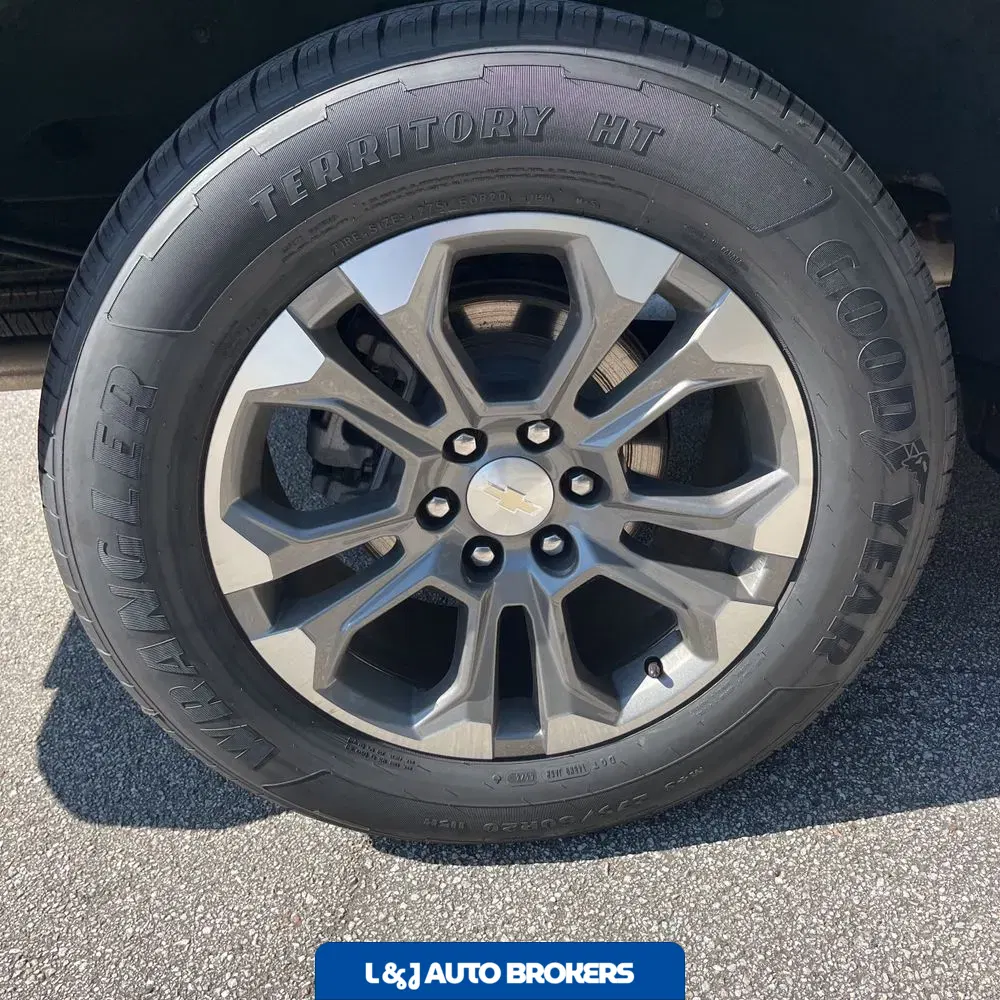 2023 Chevrolet Silverado 1500 High Country