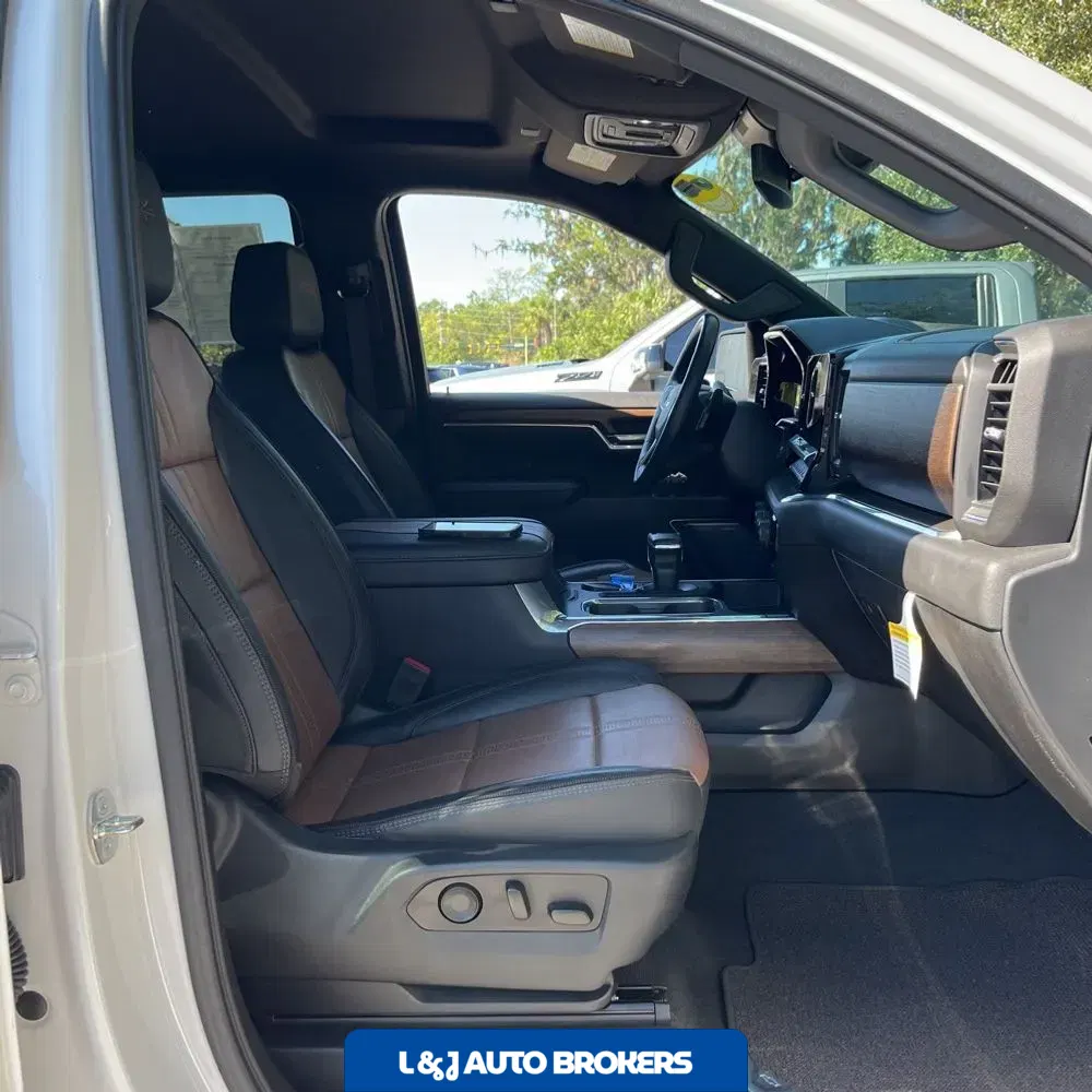 2023 Chevrolet Silverado 1500 High Country