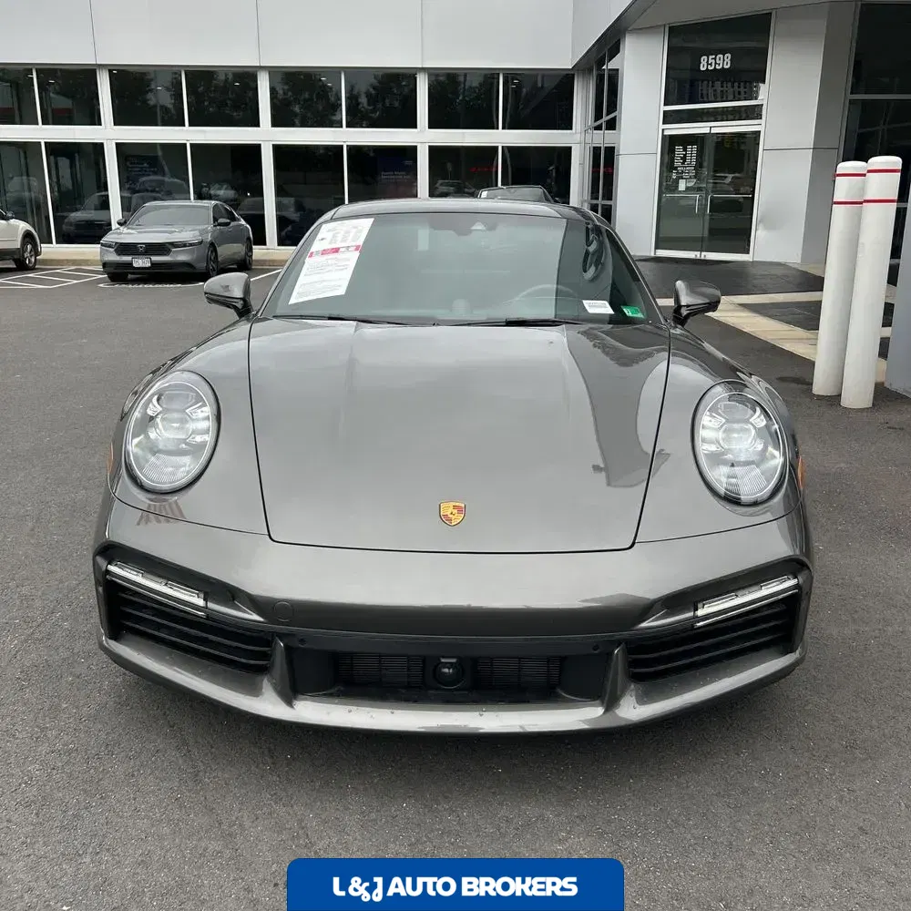2022 Porsche 911 Turbo S
