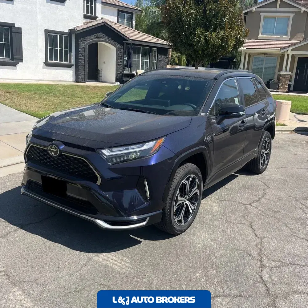 2025 Toyota RAV4 Plug-in Hybrid XSE