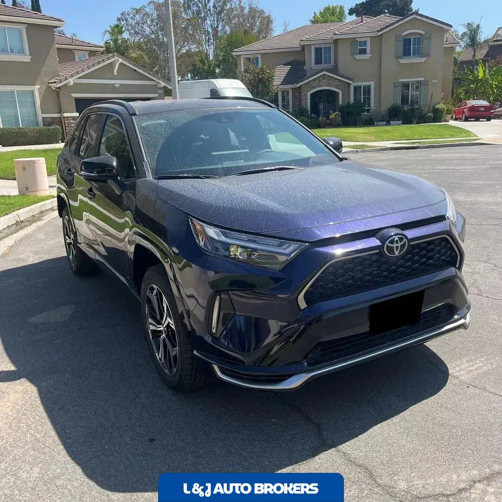 2025 Toyota RAV4 Plug-in Hybrid XSE