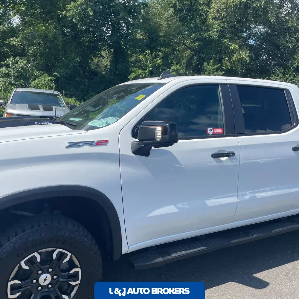 2023 Chevrolet Silverado 1500 ZR2