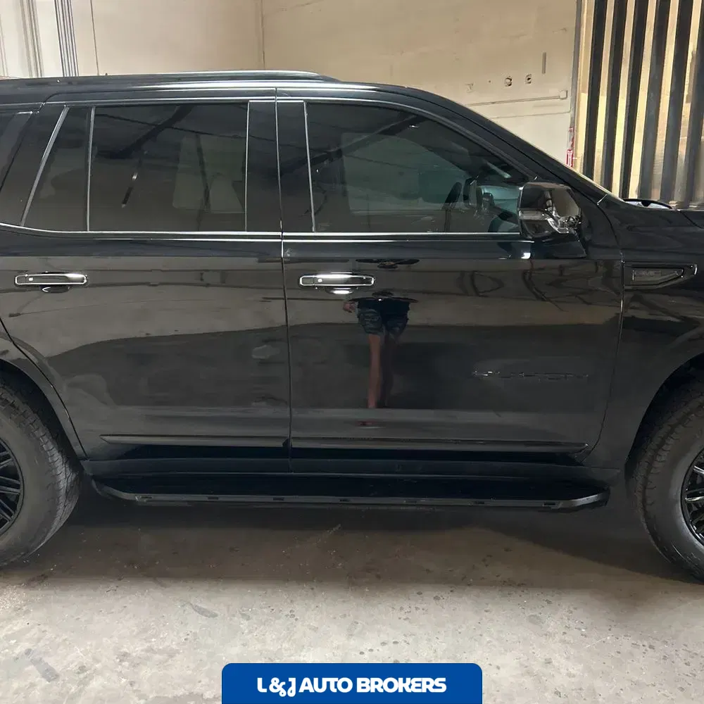 2021 GMC Yukon SLT