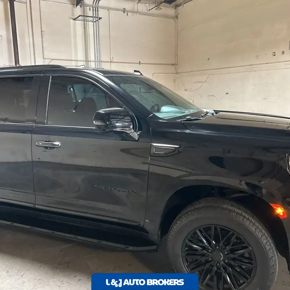 2021 GMC Yukon SLT