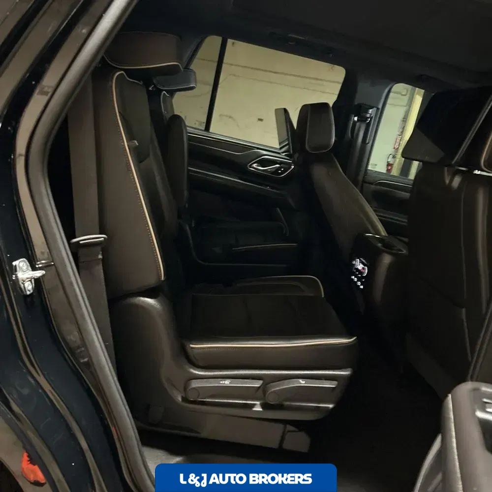 2021 GMC Yukon SLT