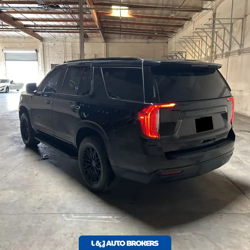 2021 GMC Yukon SLT