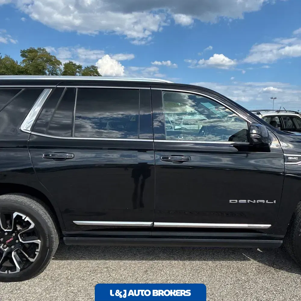 2022 GMC Yukon Denali