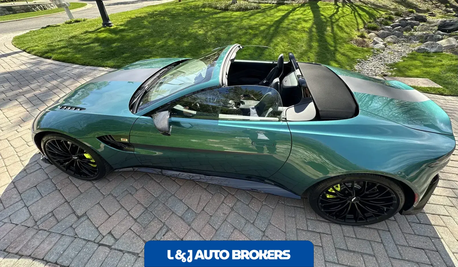 2023 Aston Martin Vantage Roadster F1 Edition