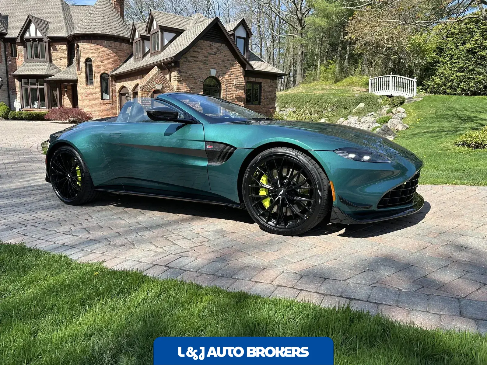 2023 Aston Martin Vantage Roadster F1 Edition