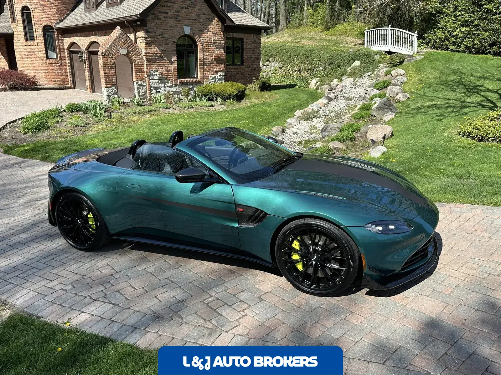 2023 Aston Martin Vantage Roadster F1 Edition