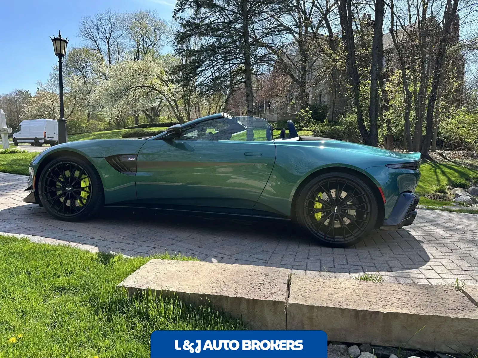 2023 Aston Martin Vantage Roadster F1 Edition