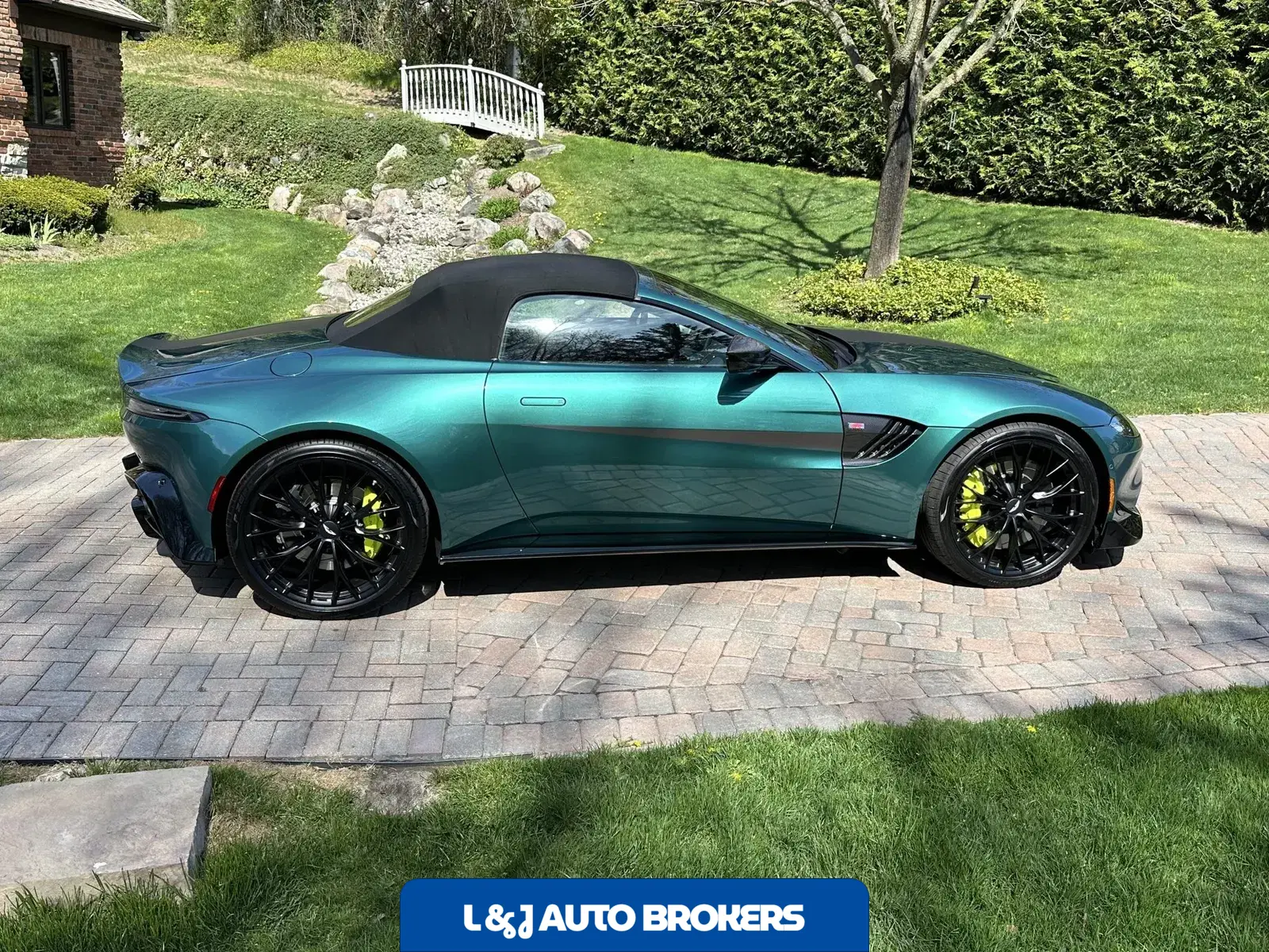 2023 Aston Martin Vantage Roadster F1 Edition