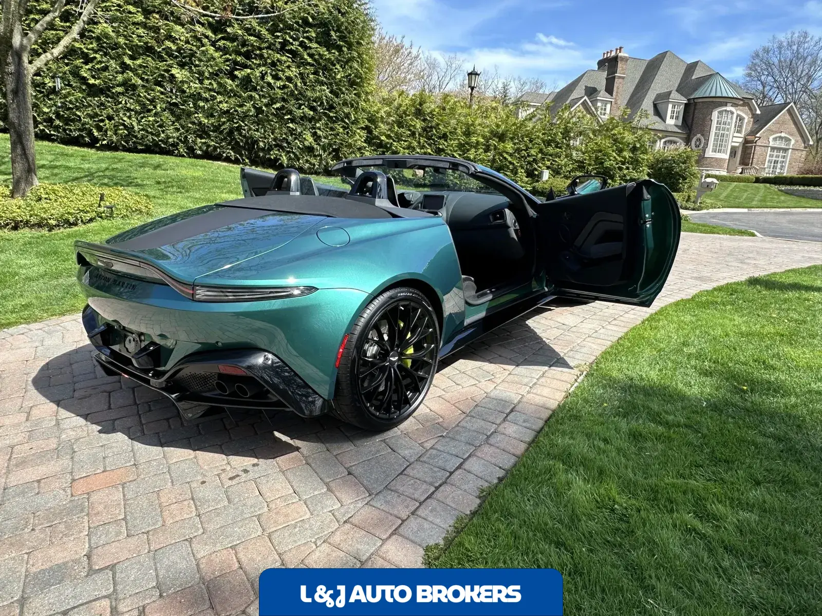 2023 Aston Martin Vantage Roadster F1 Edition