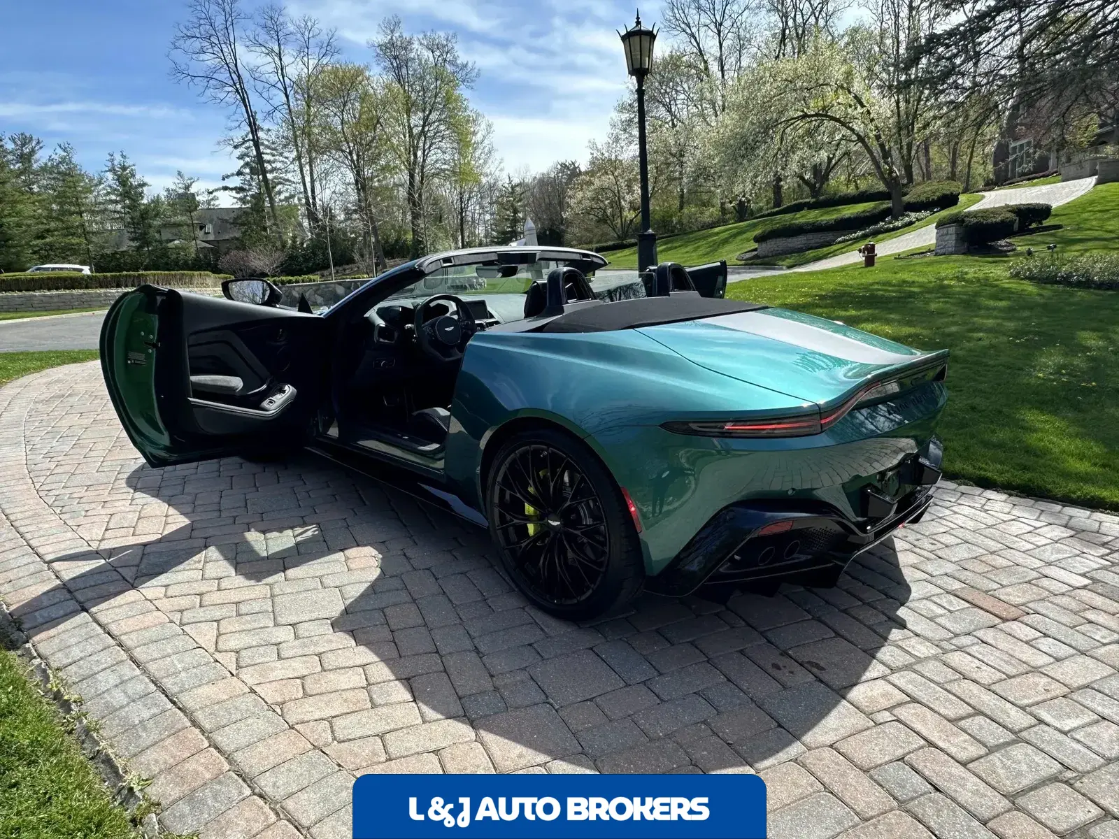 2023 Aston Martin Vantage Roadster F1 Edition