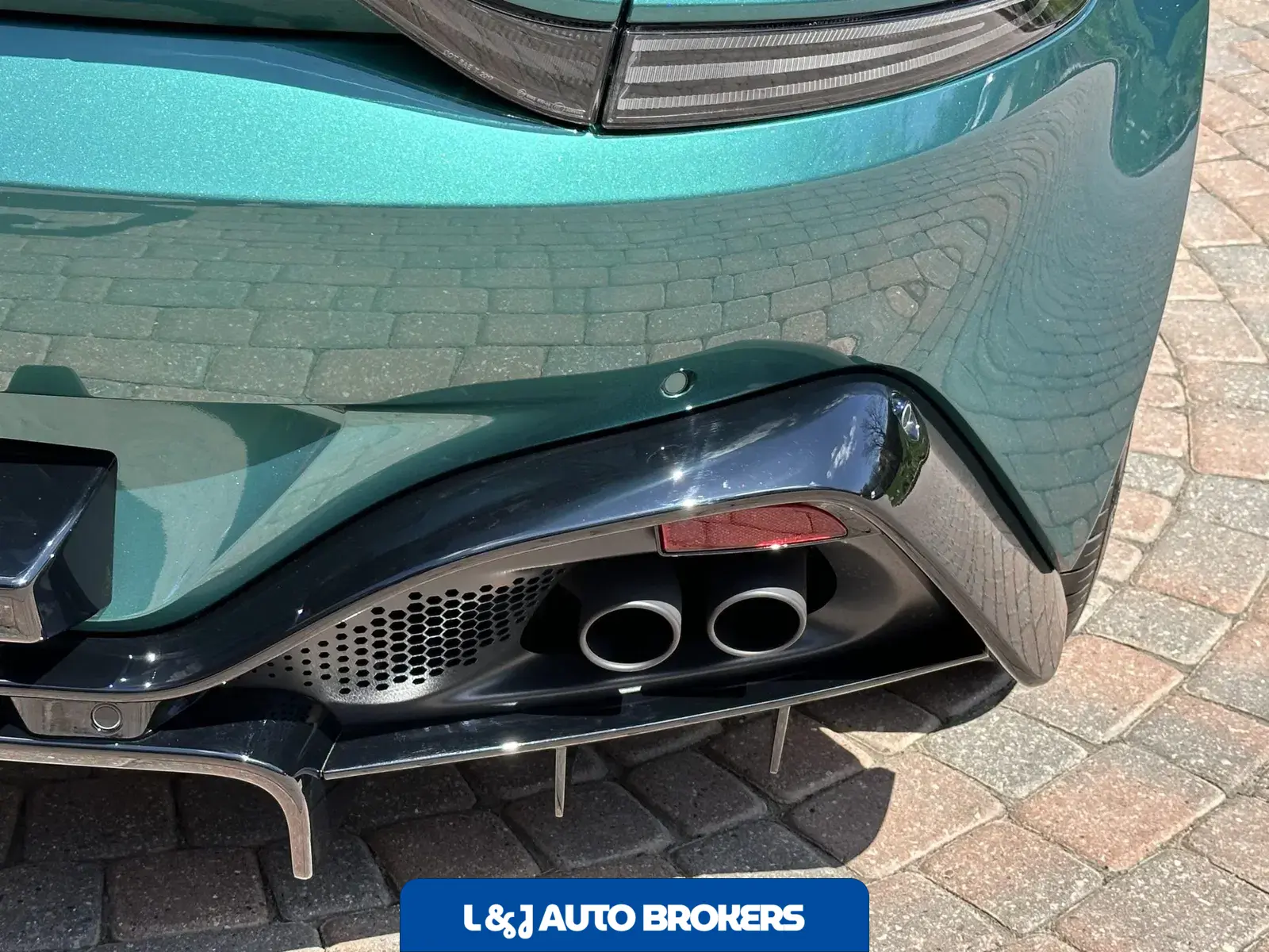 2023 Aston Martin Vantage Roadster F1 Edition