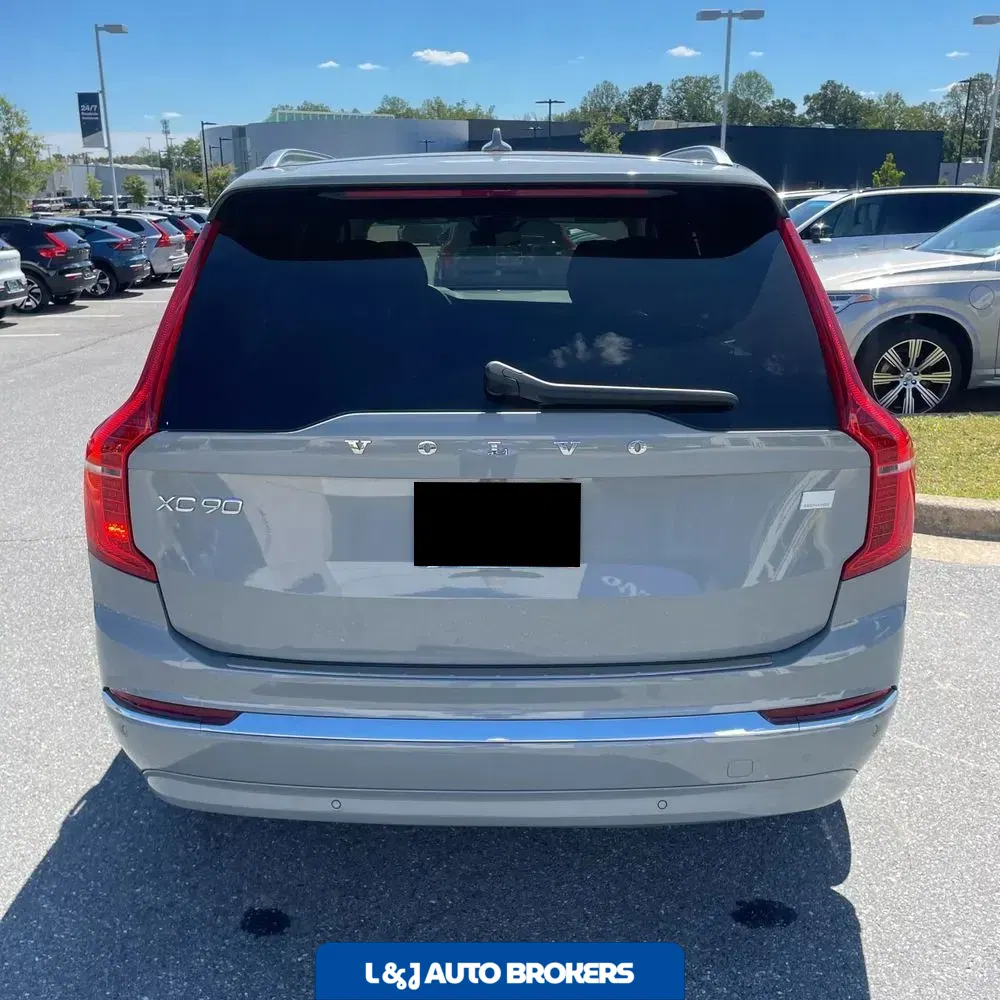 2024 Volvo XC90 T8 - Plus PHEV
