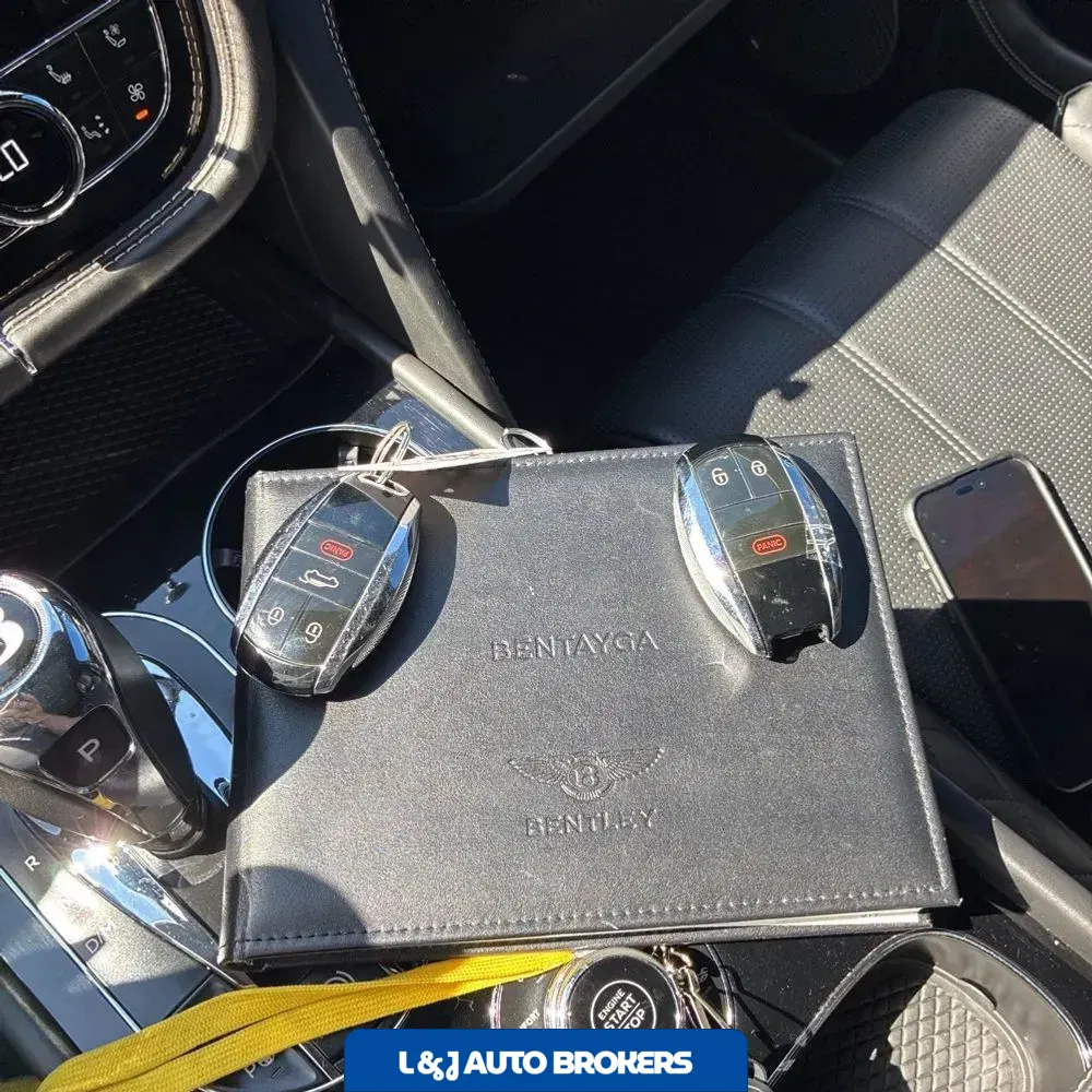 2017 Bentley Bentayga Base
