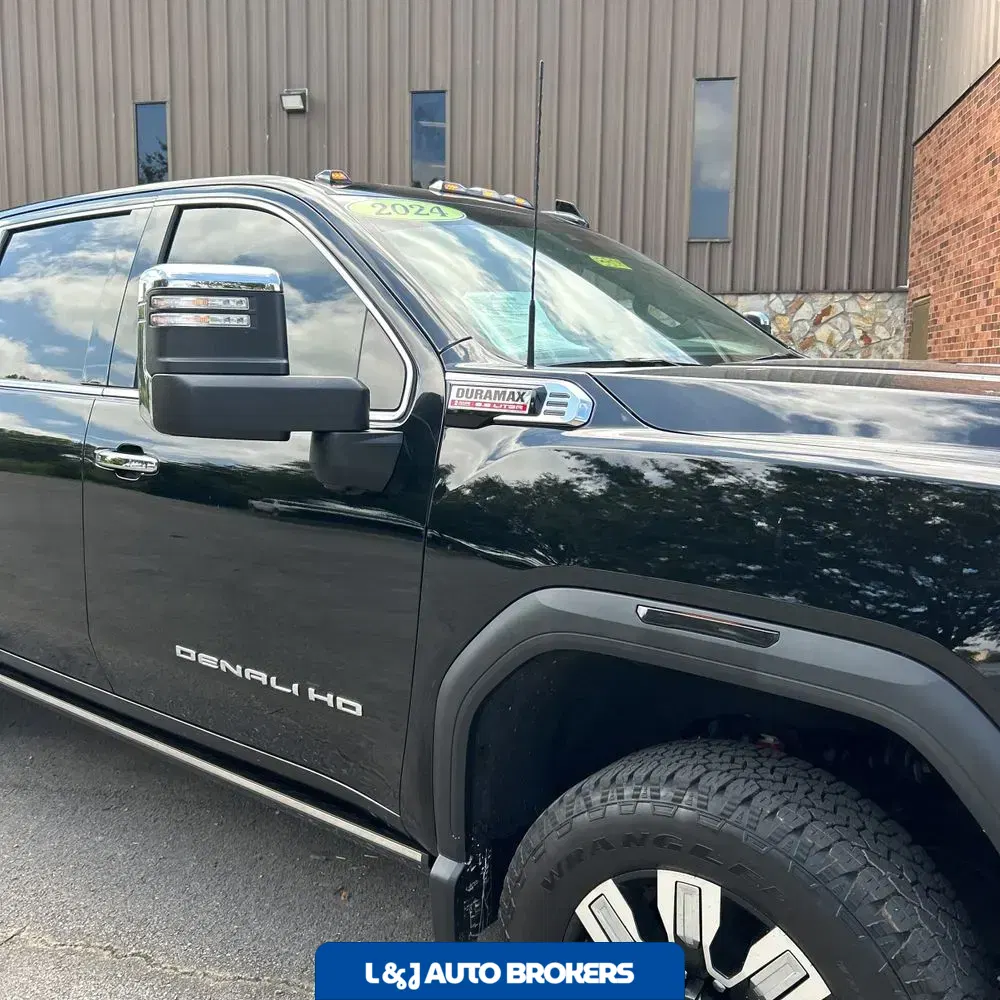 2024 GMC Sierra 2500 Denali