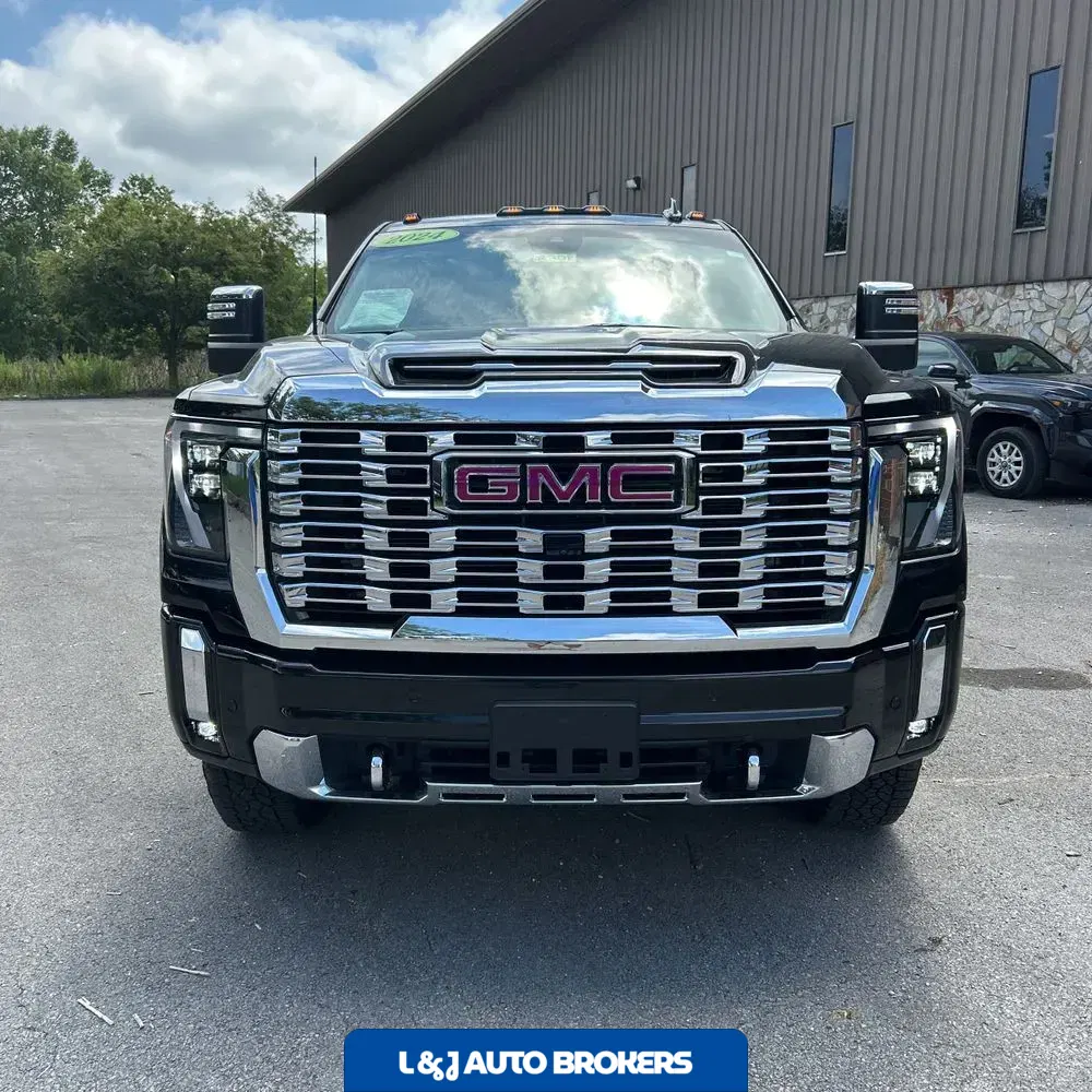2024 GMC Sierra 2500 Denali