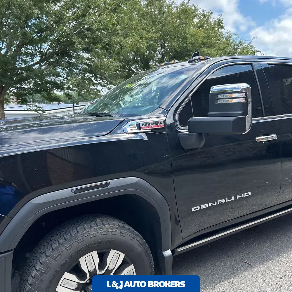 2024 GMC Sierra 2500 Denali