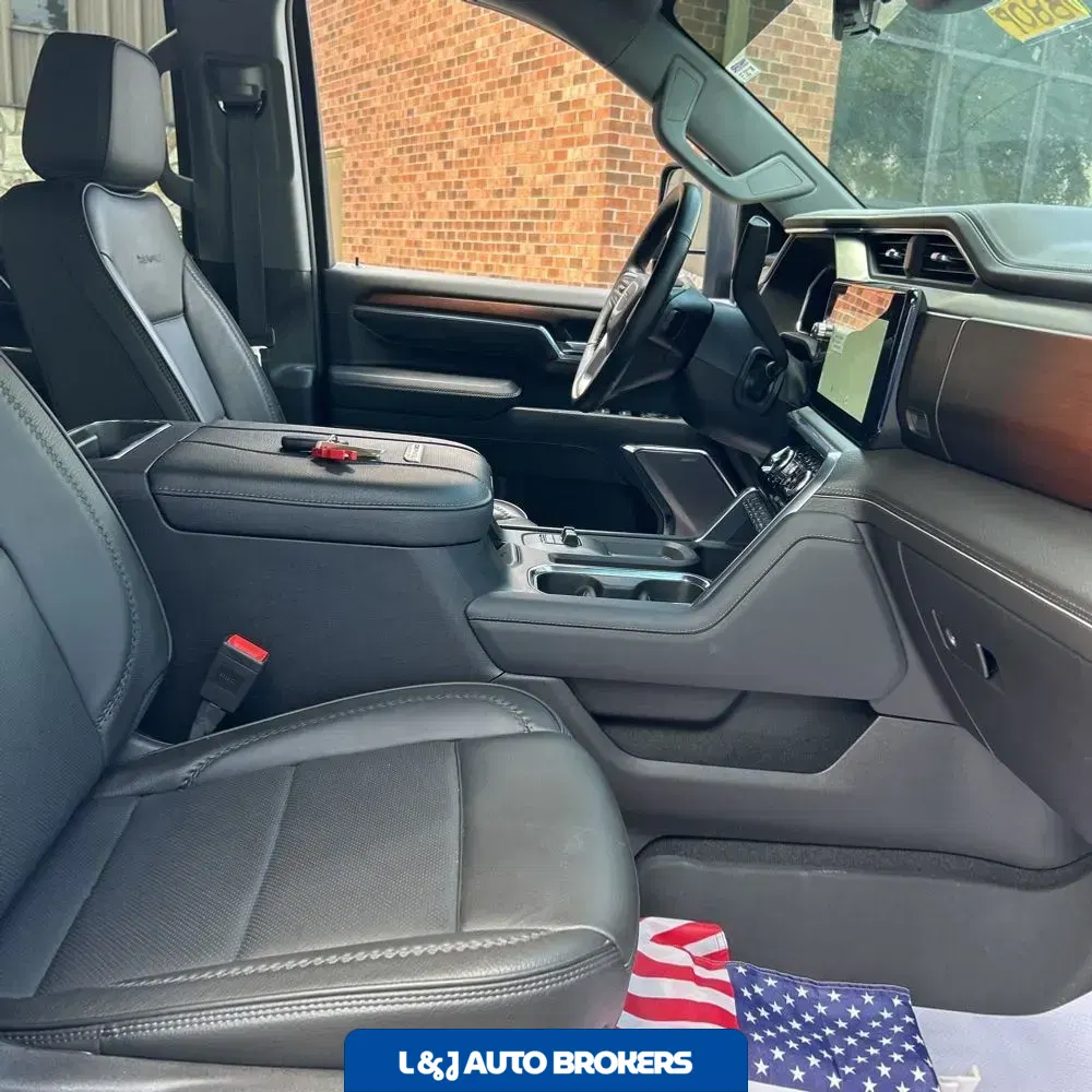 2024 GMC Sierra 2500 Denali