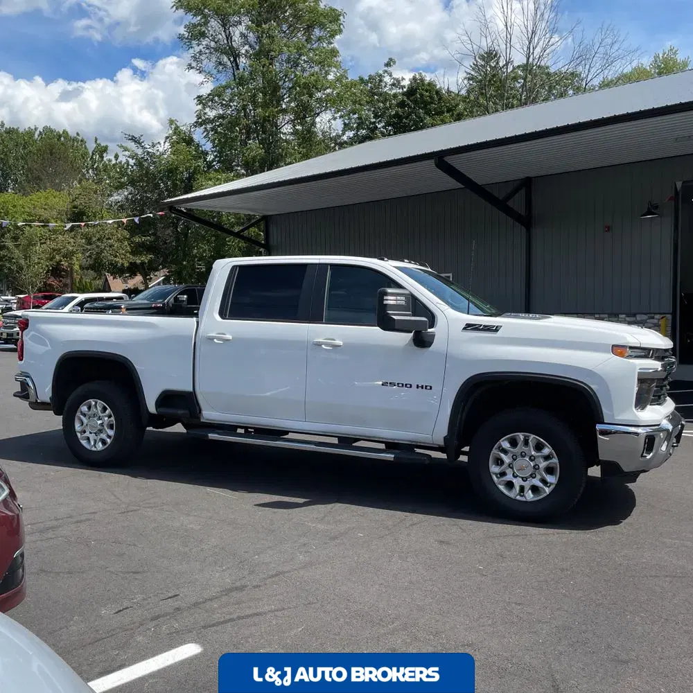 2025 Chevrolet Silverado 2500HD LT