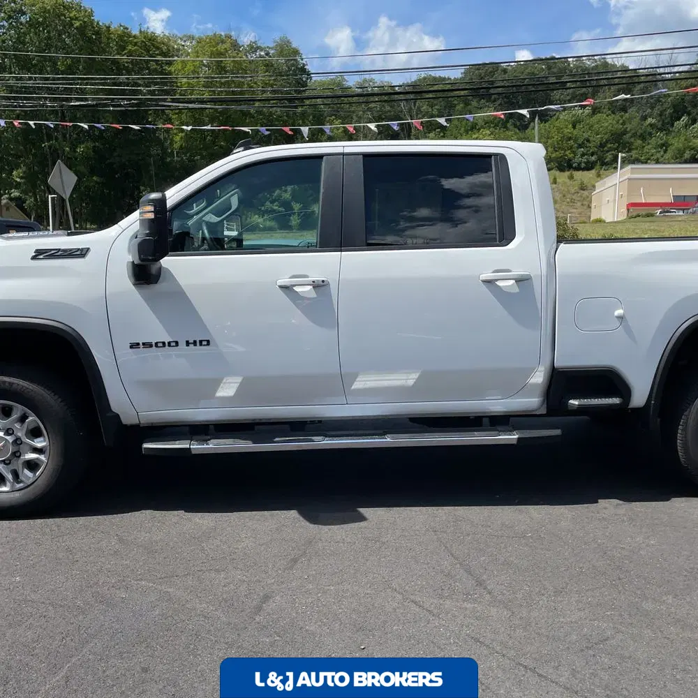 2025 Chevrolet Silverado 2500HD LT