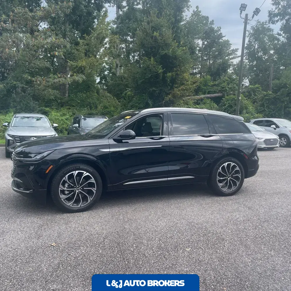 2024 Lincoln Nautilus Hybrid Reserve