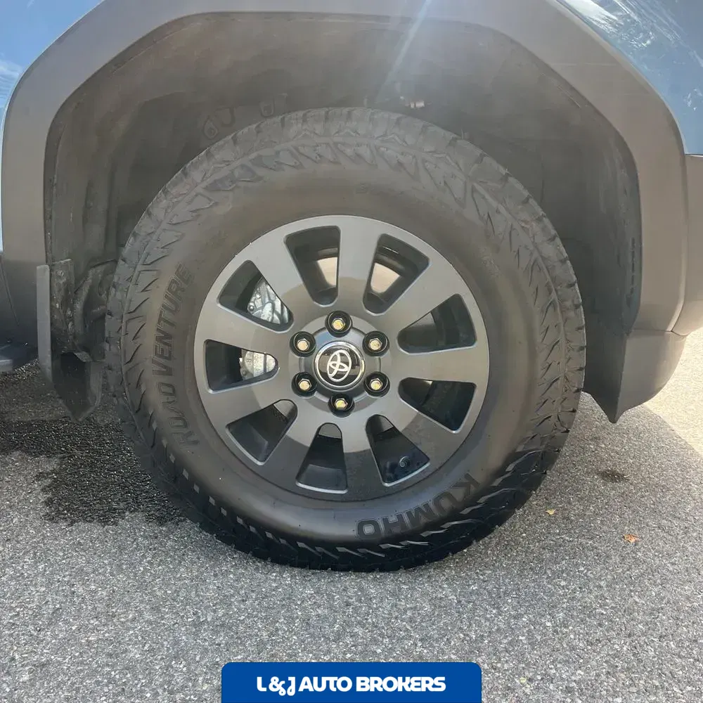 2025 Toyota Land Cruiser Base