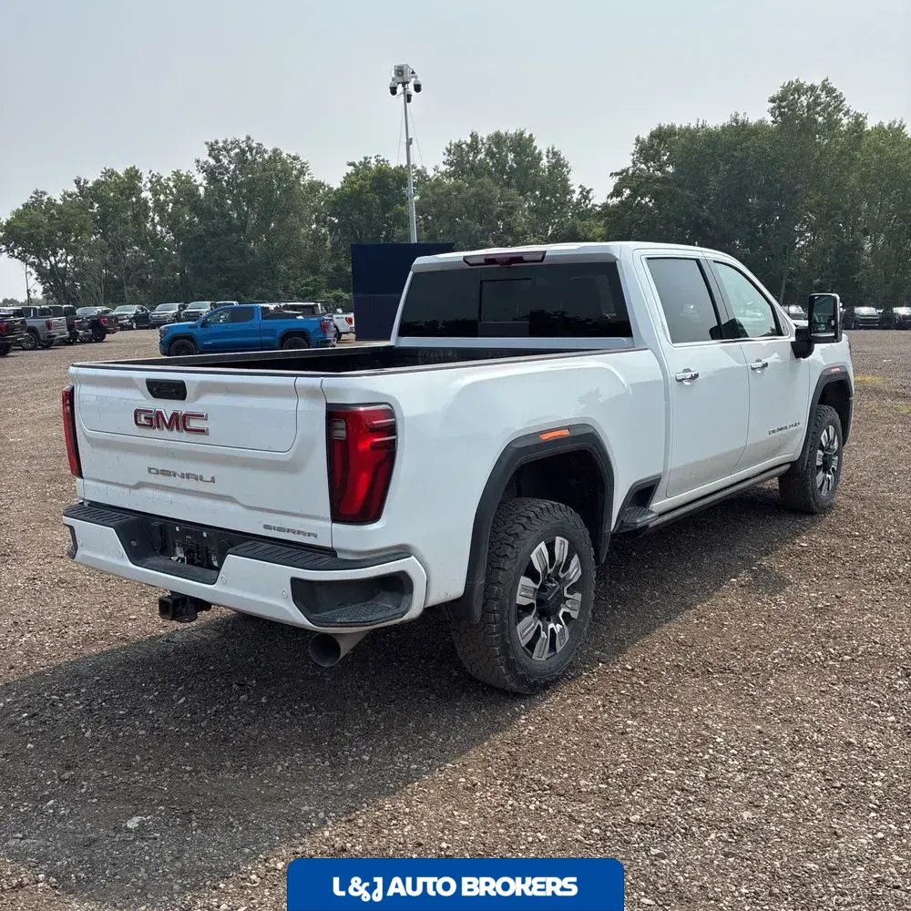 2024 GMC Sierra 3500 Denali
