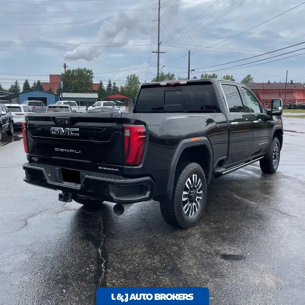 2024 GMC Sierra 2500HD Denali Ultimate