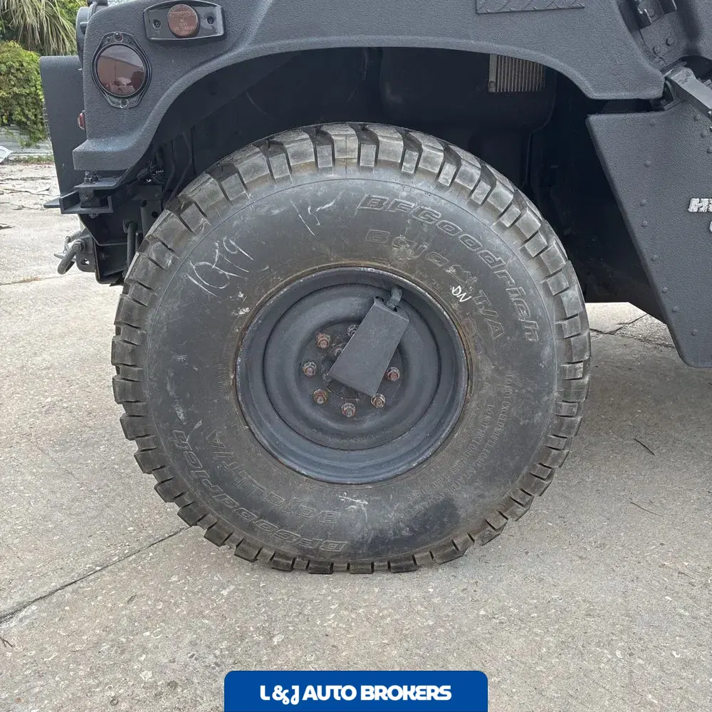 1998 Hummer H1 2D Hardtop