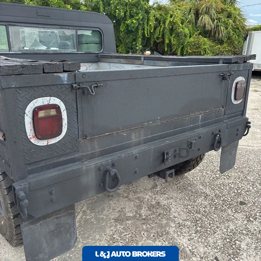 1998 Hummer H1 2D Hardtop