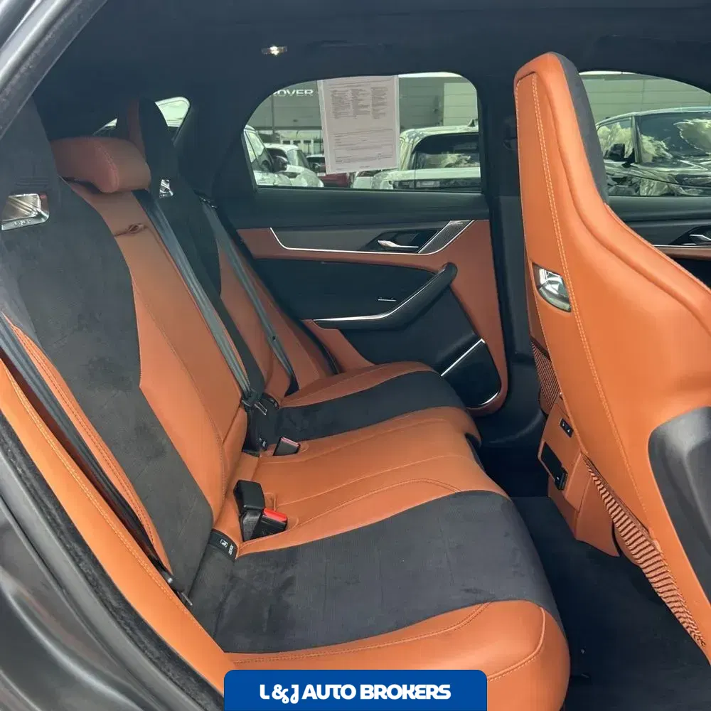 2022 Jaguar F-Pace SVR