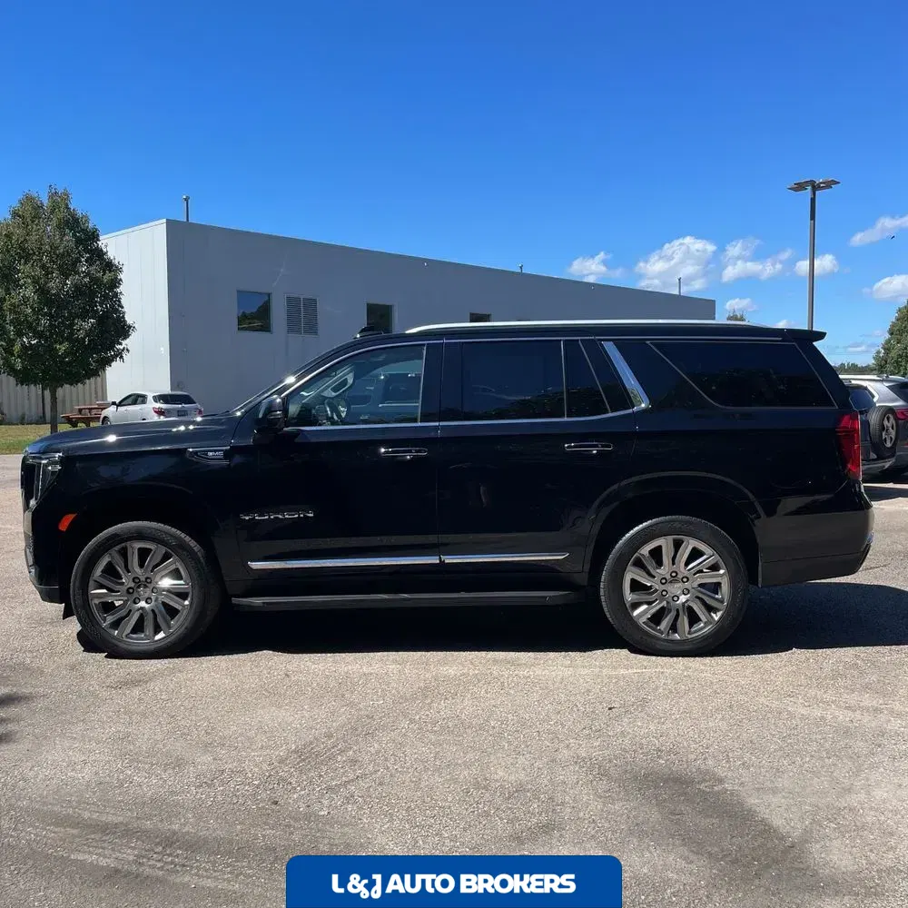 2021 GMC Yukon SLT