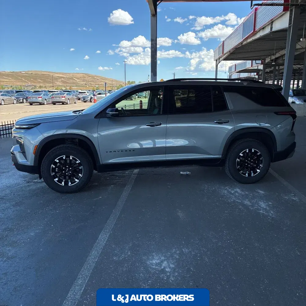 2025 Chevrolet Traverse Z71