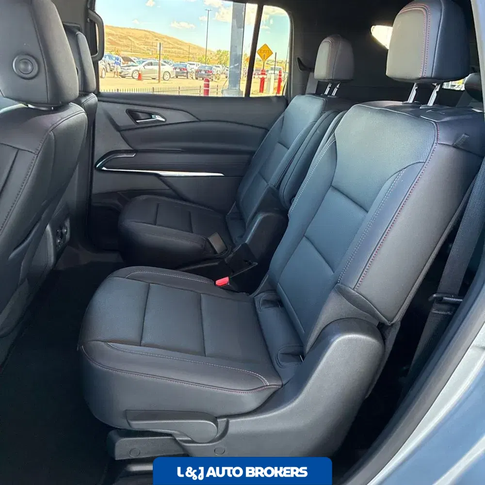 2025 Chevrolet Traverse Z71