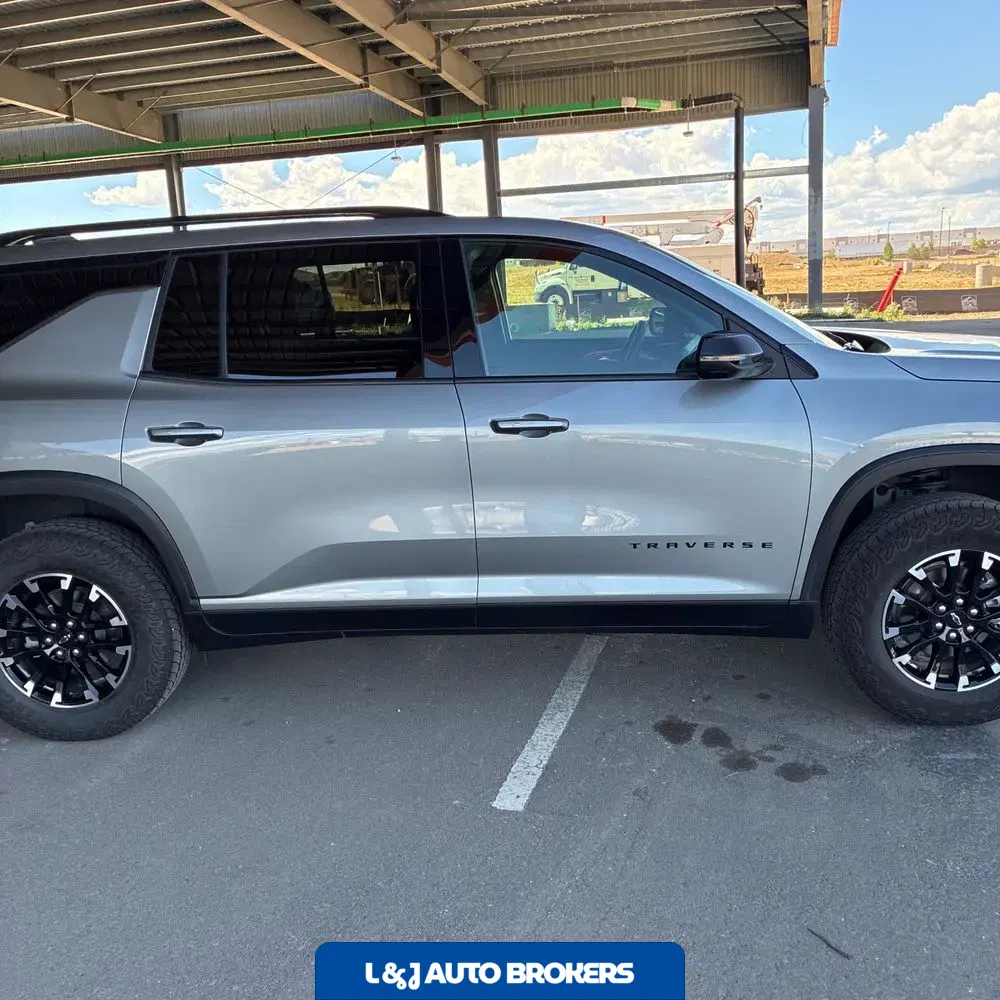 2025 Chevrolet Traverse Z71