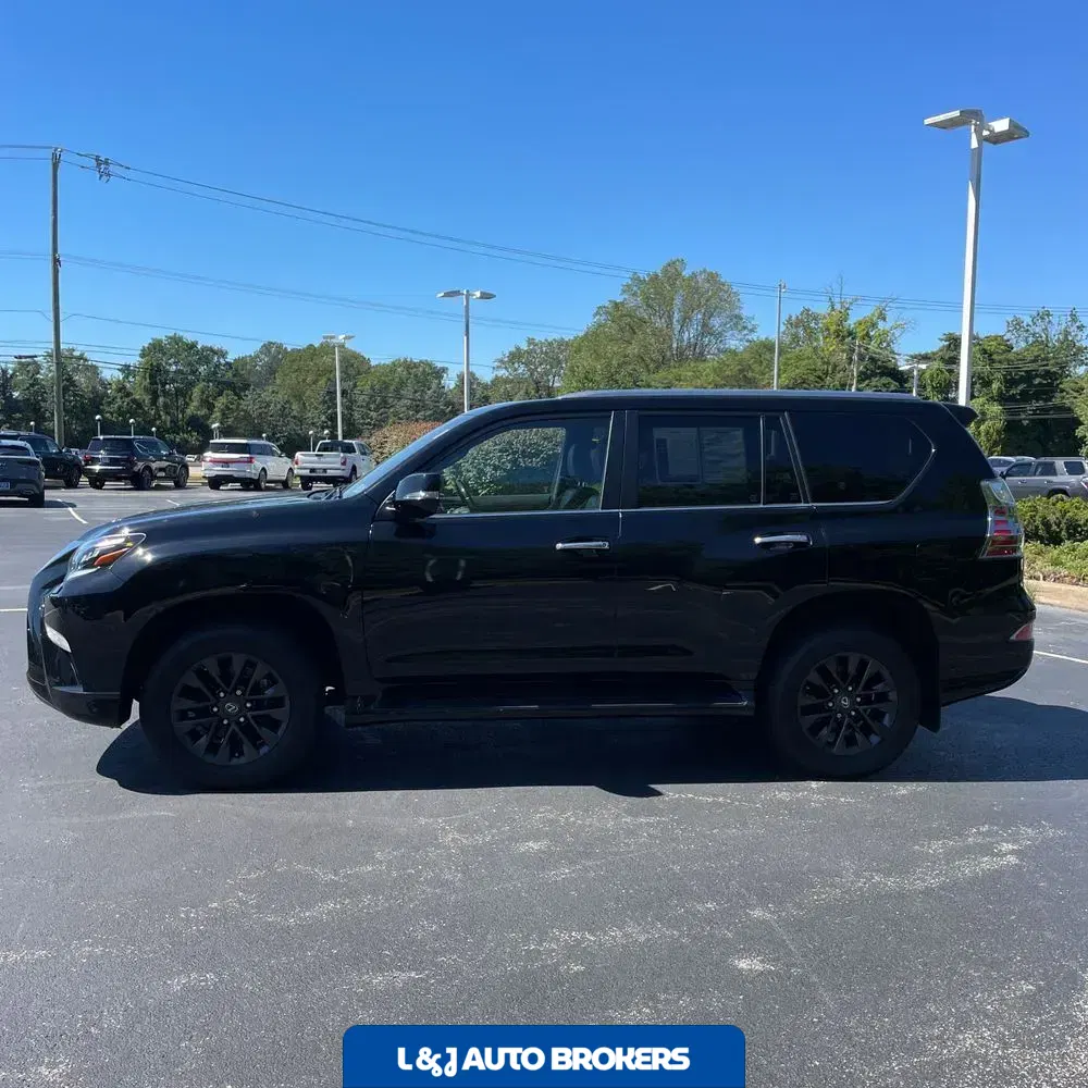 2022 Lexus GX 460 Base