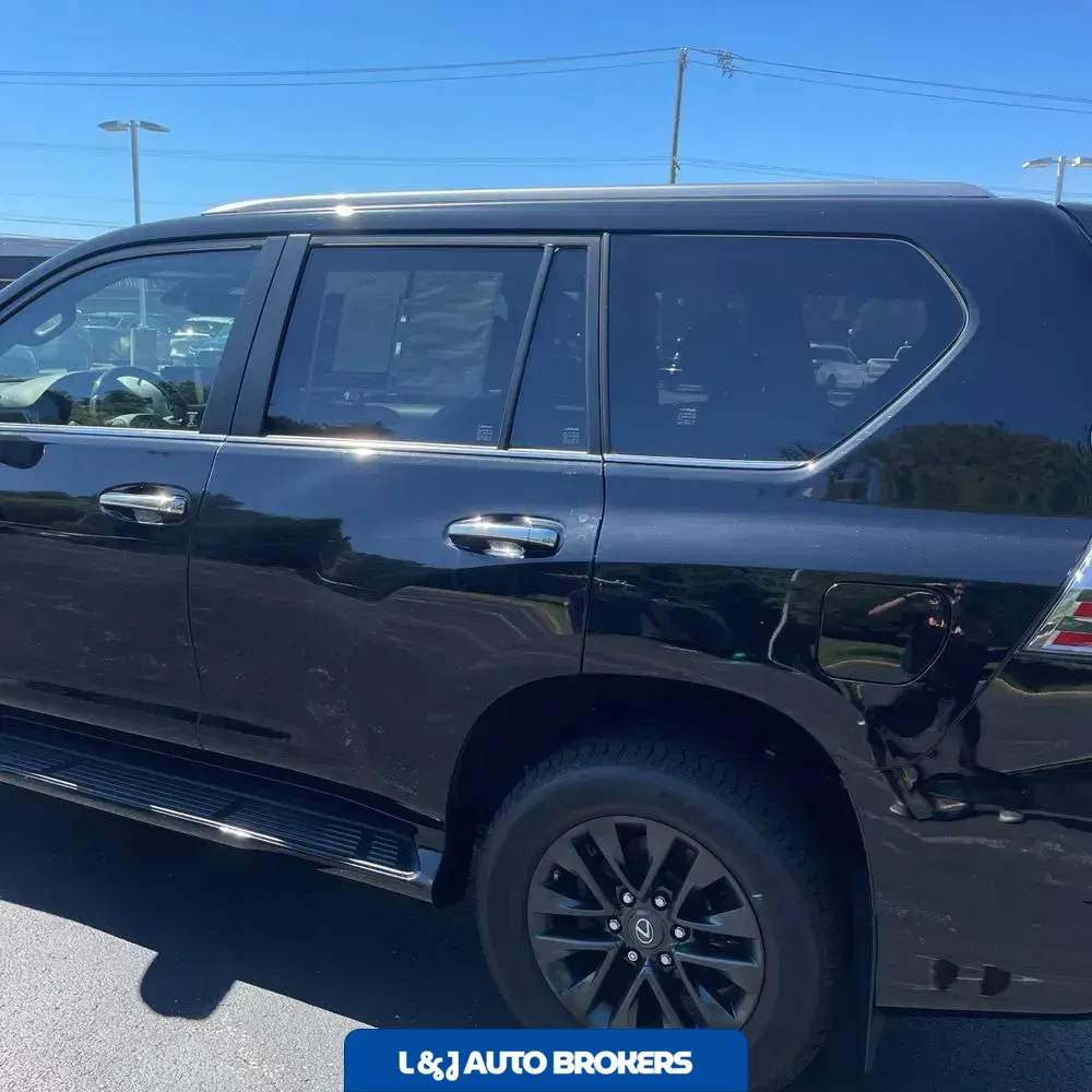 2022 Lexus GX 460 Base