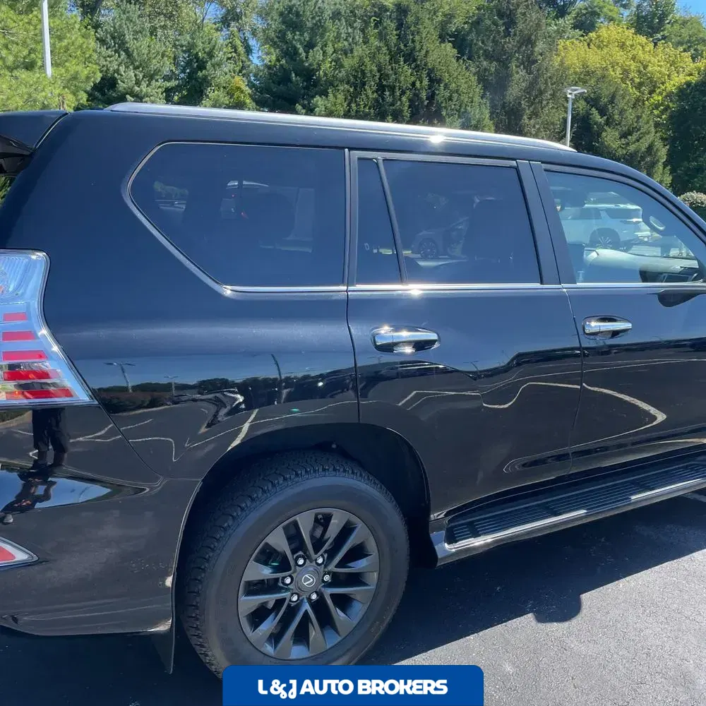 2022 Lexus GX 460 Base