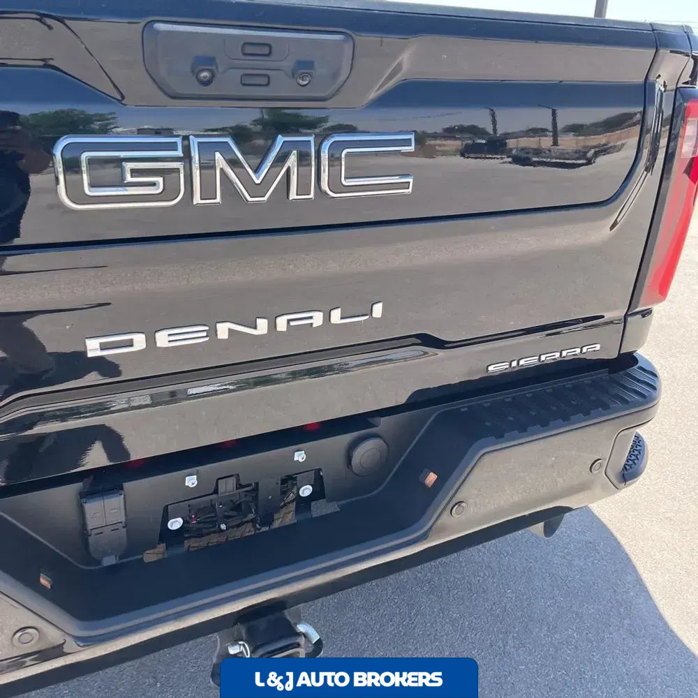 2024 GMC Sierra 3500HD Denali