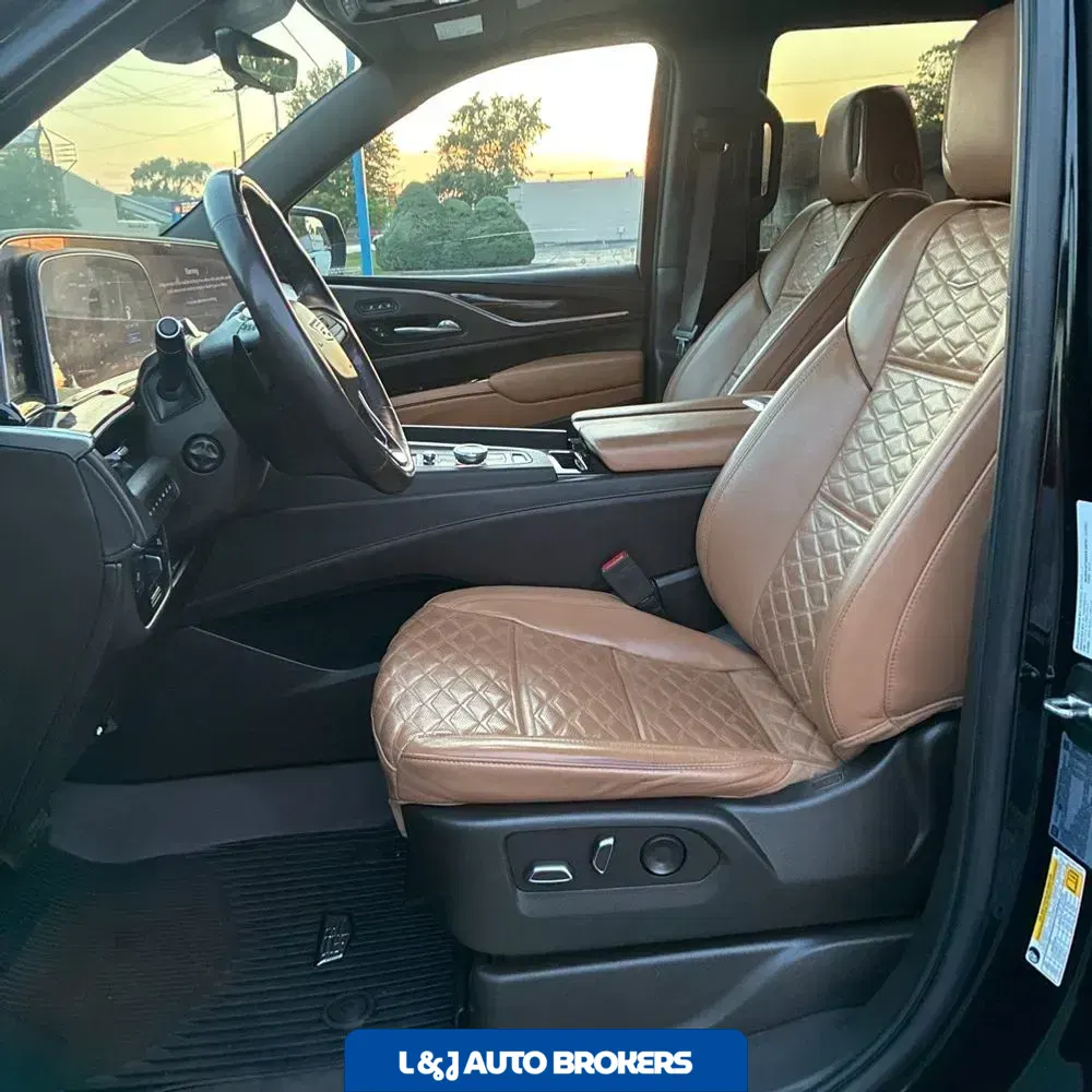 2022 Cadillac Escalade Premium Luxury