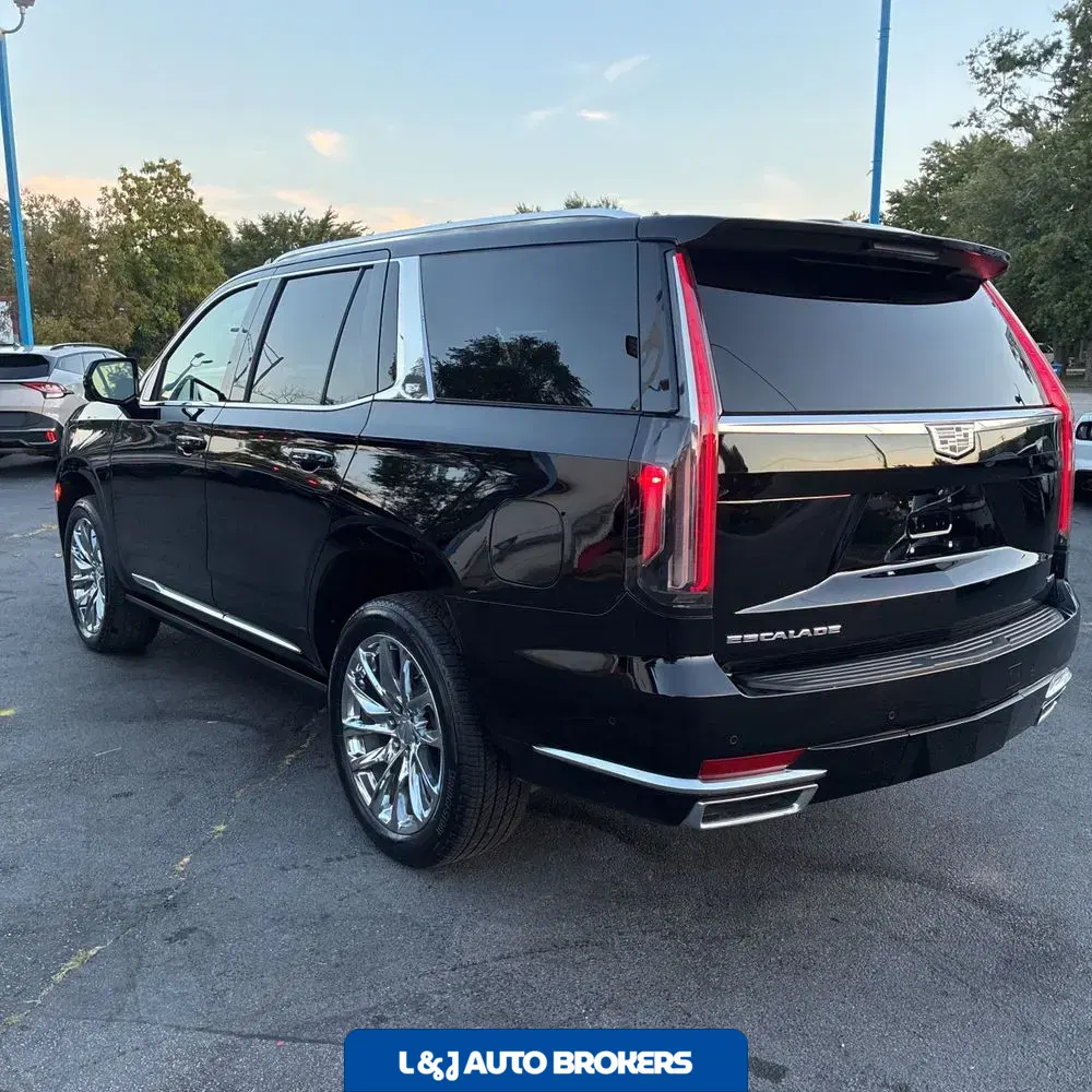2022 Cadillac Escalade Premium Luxury
