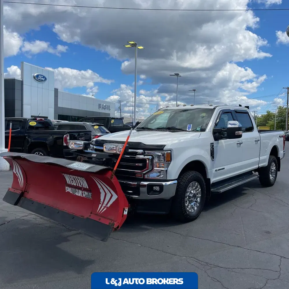 2022 Ford F-350 Super Duty Lariat