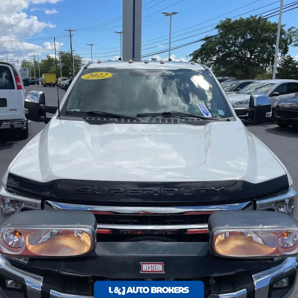 2022 Ford F-350 Super Duty Lariat